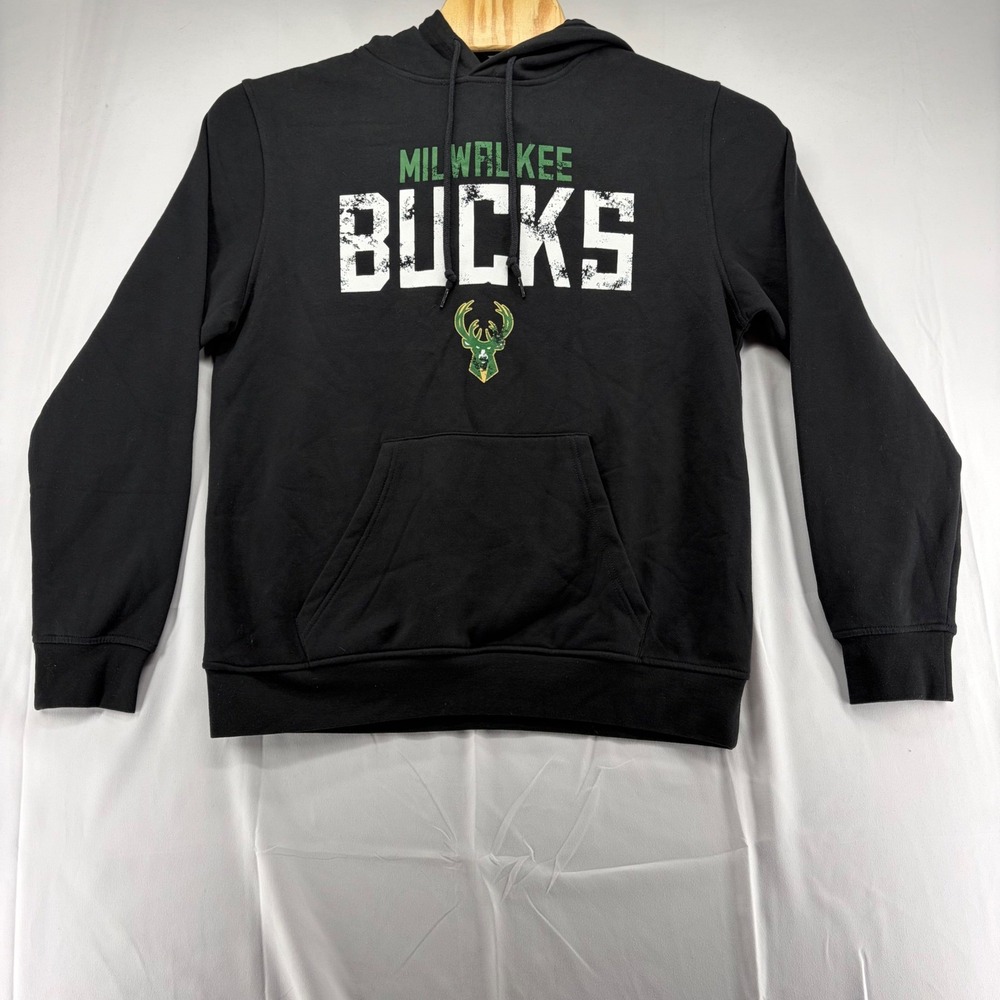 New Era Milwaukee Bucks NBA Hoodie Black Distressed Graphic Mens Large NE0107016
